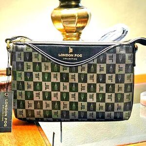 LONDON FOG ADDISON TOWER Signature Criss body Bag NWT